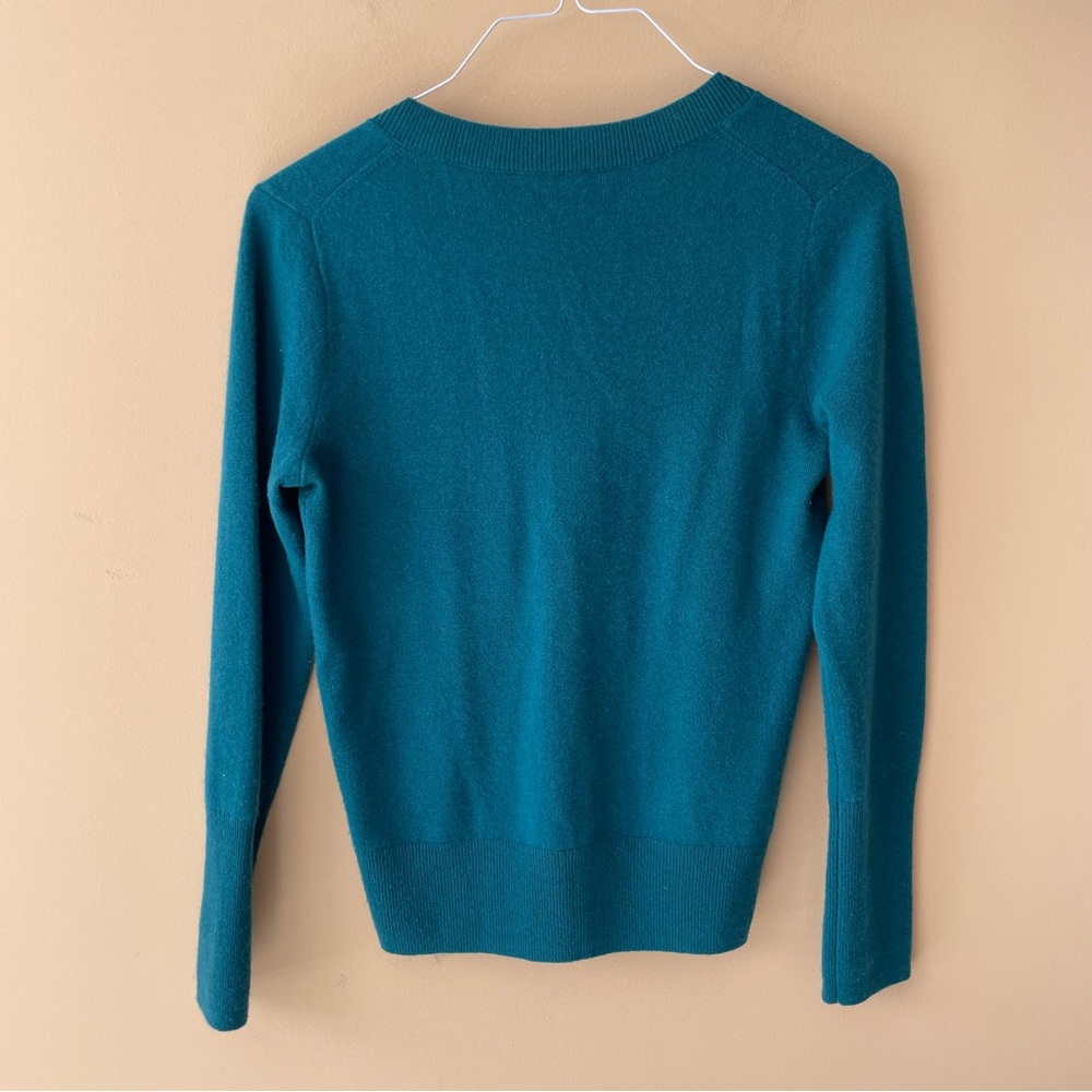 JCREW Cashmere V-neck fitted sweater in Teal AD465 - Picture 5 of 8